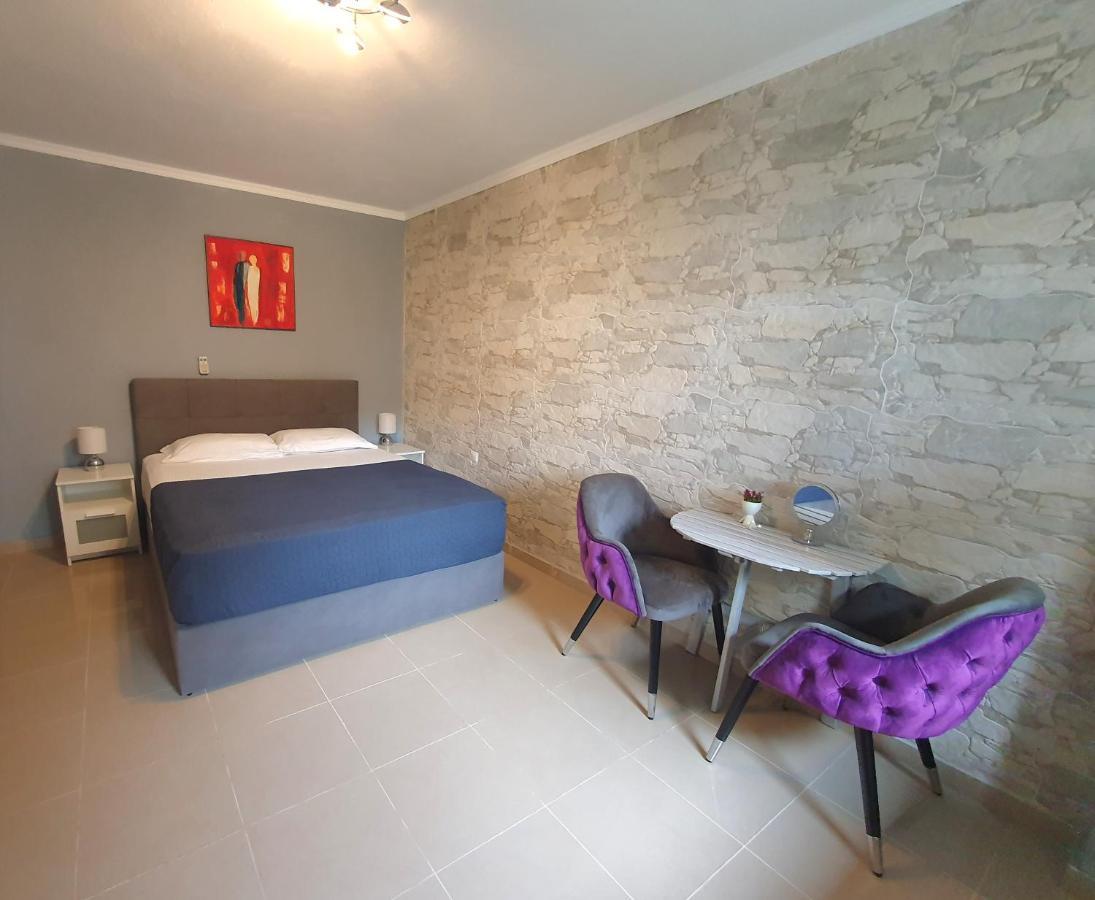 Dave Apartment Nikiti  Luaran gambar